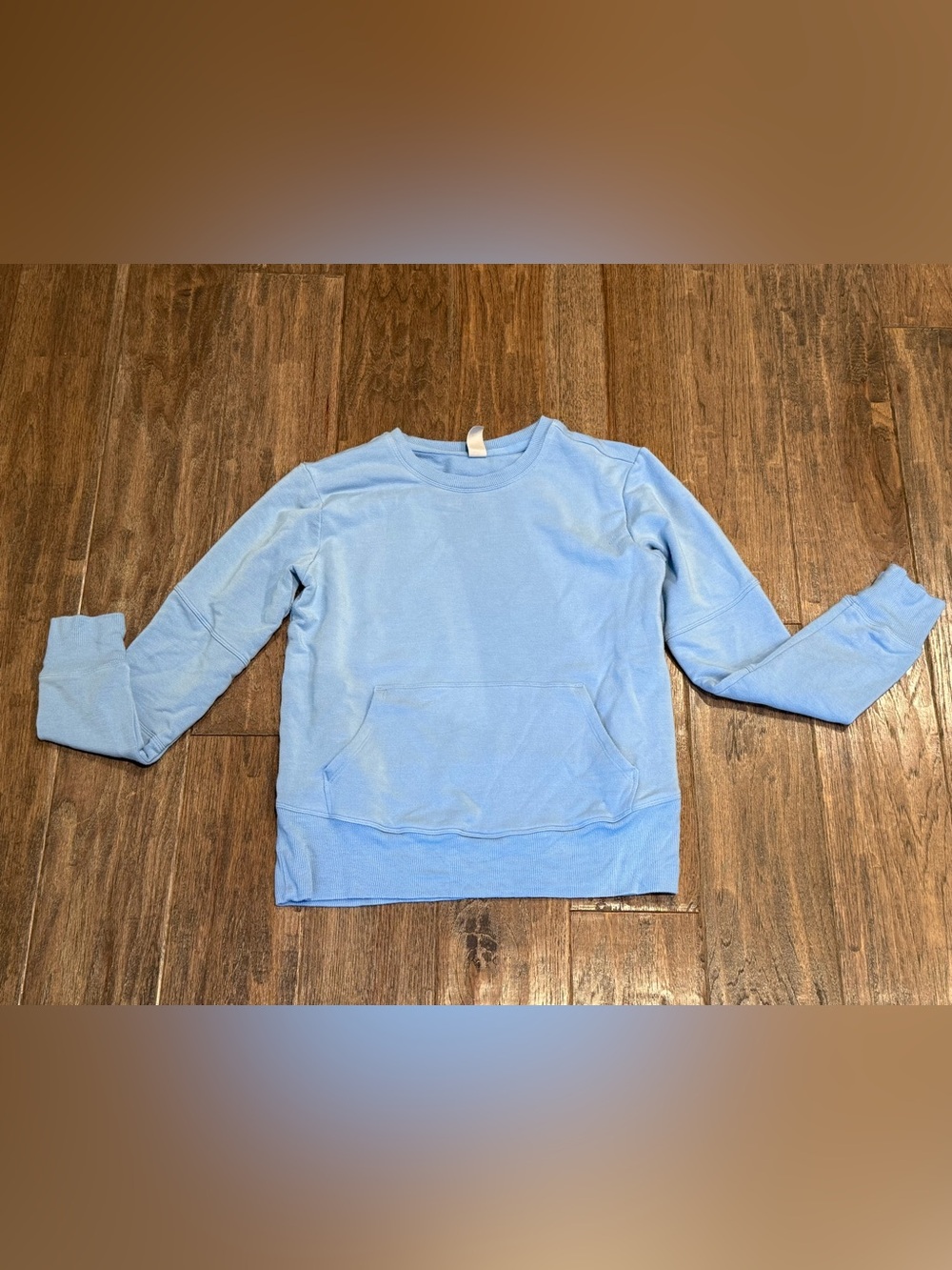 Girls Size XL (14) Athleta lightweight soft blue sweatshirt